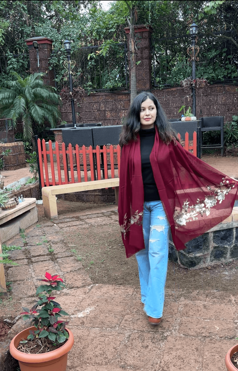 Red Floral Sequins Fine Wool Stole - 415