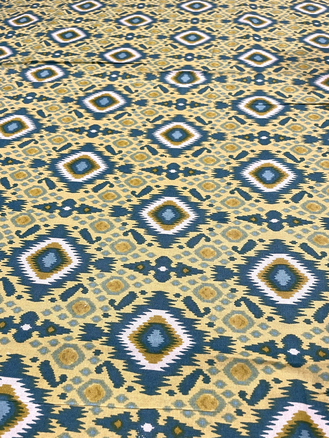 Tarang 100% Cotton 6 Seater Table Cover(60 x 90 inches)- Blue