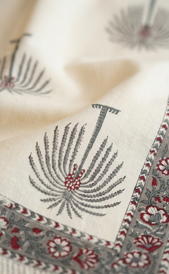 Gulzar 100% Cotton 6 Seater Table Cover(60 x 90 Inches)- Palm