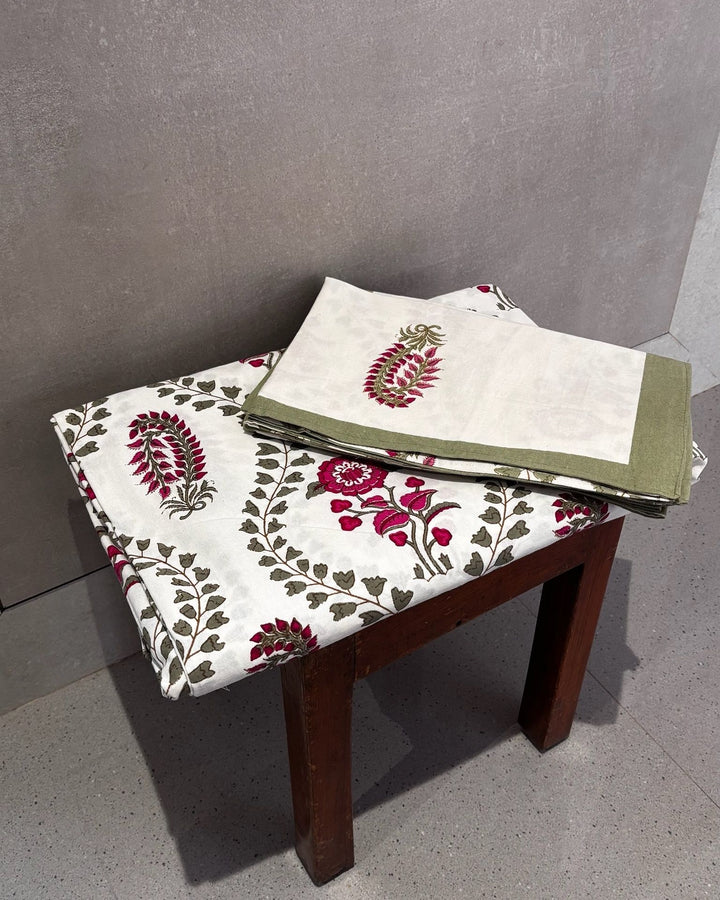 Gulnaar Royale King Size (108 x 108 Inches)Bedsheet (Maroon)- 131