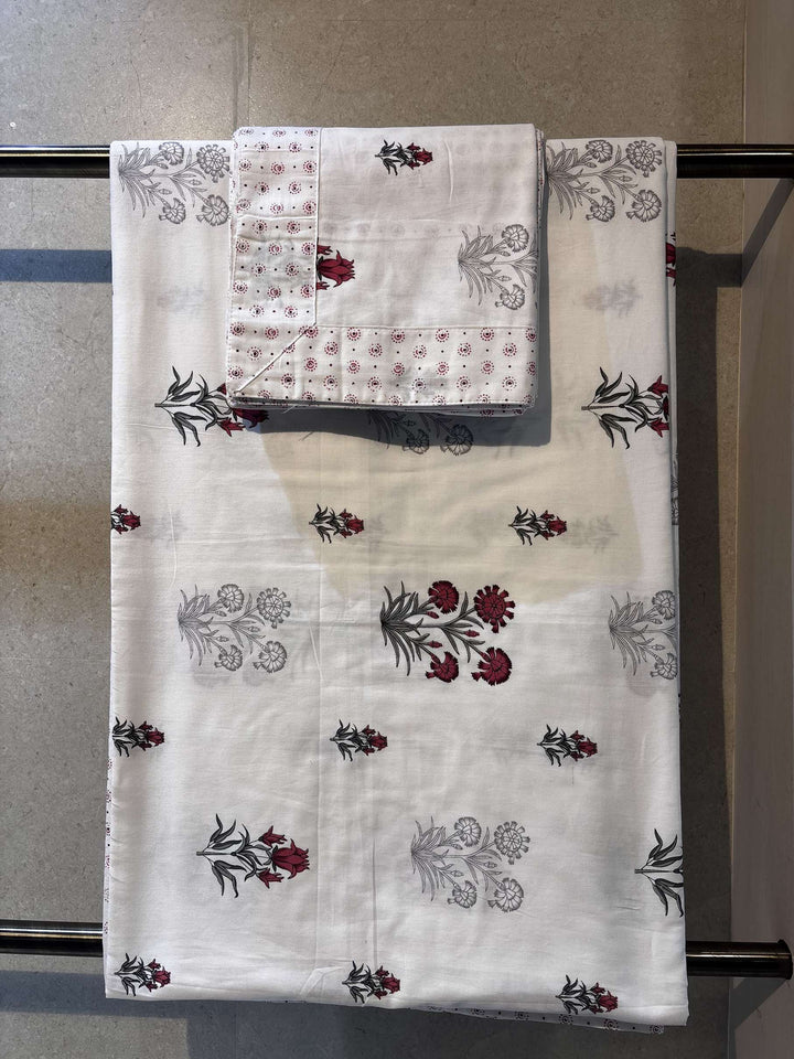 Gulnaar Edit King Size(108 x 108 Inches) Bedsheet (Maroon)-141