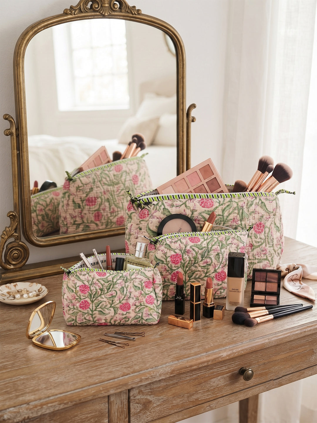 Quilted Hand-Block Printed Travel Organiser Set of 3 — Beige Floral- 101