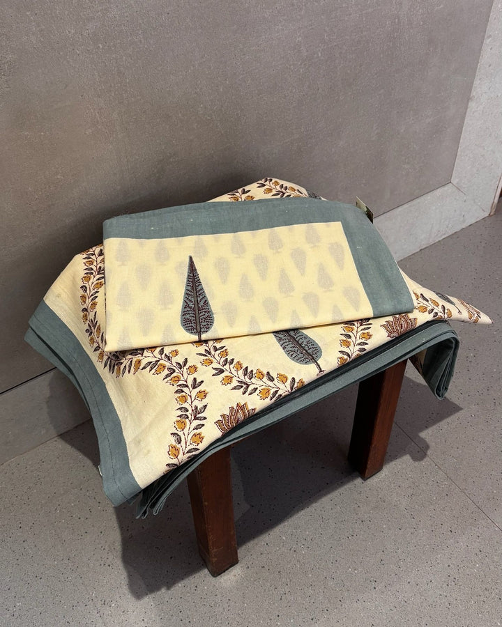 Gulnaar Royale Luxury Queen Size (90 x 108 Inches) Bedsheet (Beige) - 107