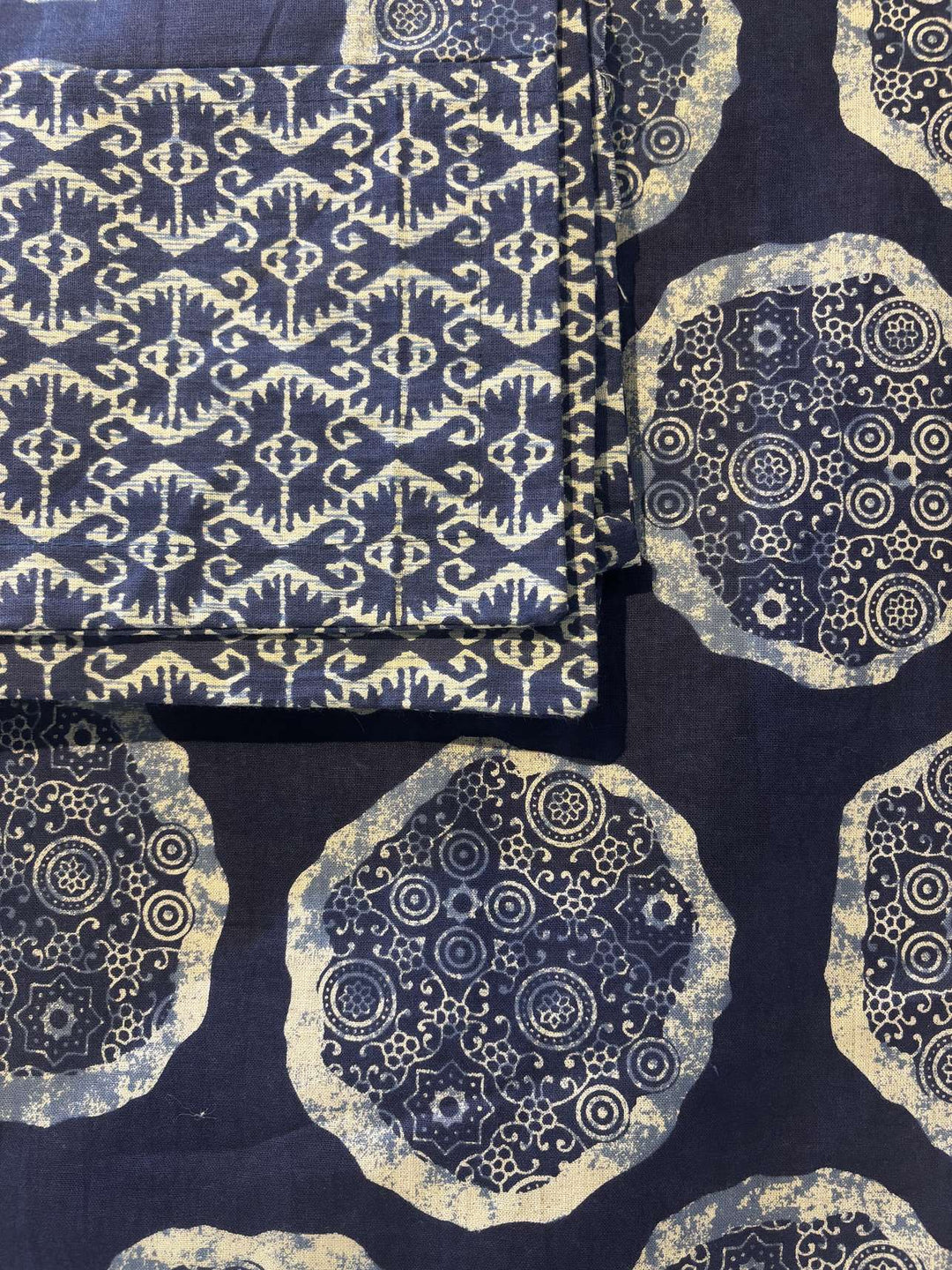 Gulnaar Royale Elite Queen Size (90 x 108 Inches)Indigo Bedsheet (Blue)- 110