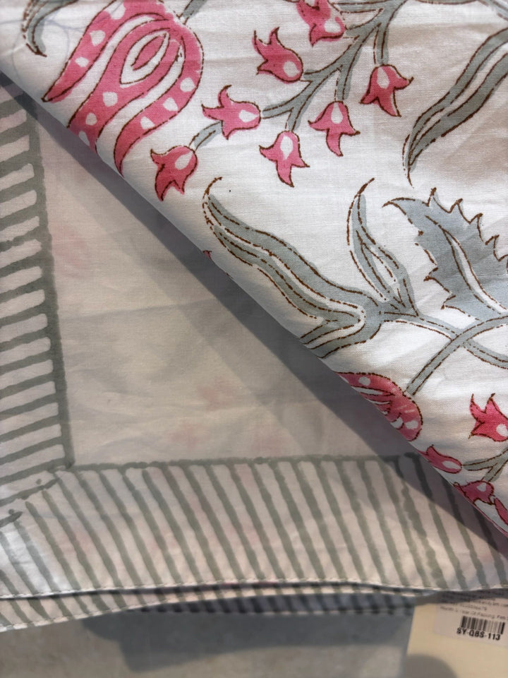 Gulnaar Edit Queen Size(90 x 108 Inches) Bedsheet (Multicolour)- 113