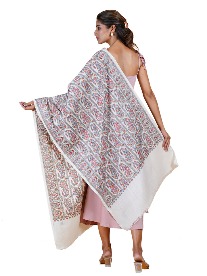 Ivory Kani Sozni Paisley Embroidered Stole - 509