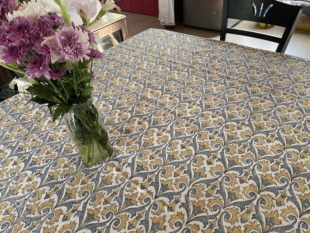 Jaipuri 4 Seater Cotton Table Cover(40 x 60 Inches) - 102